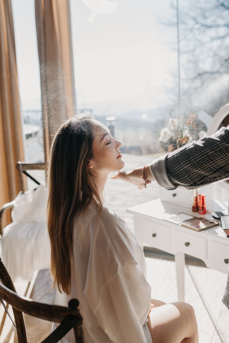 Hautvorbereitung für natürliches Braut Make-up – Brautstyling in Linz